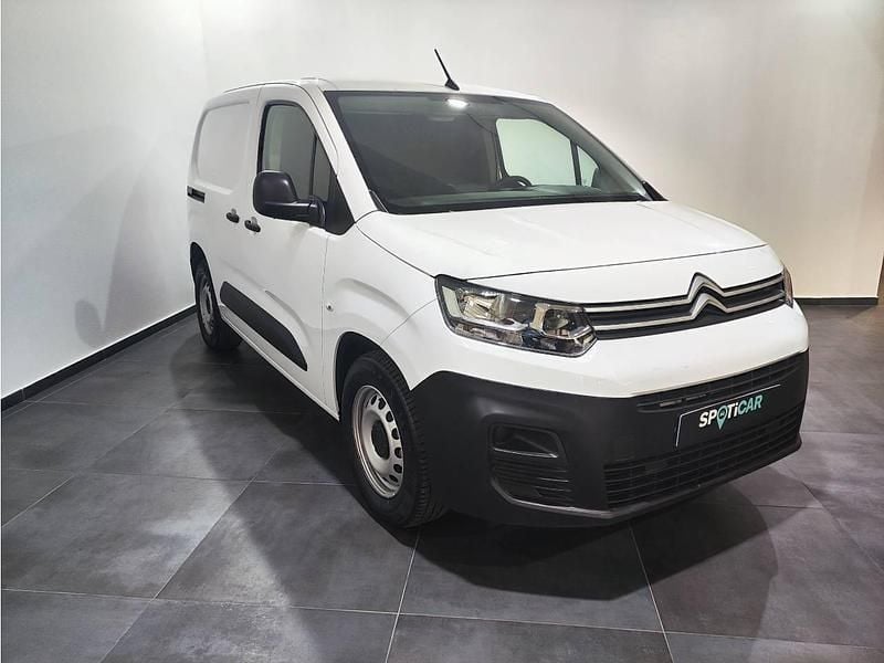 Usado Citroën e-Berlingo 100 kW (136 HP) 2024 Branco Monovolume
