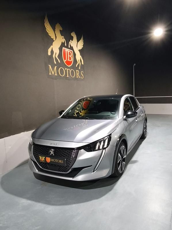 Usado Peugeot 208 GT-line 102 HP (75 kW) 2019 Cinza Citadino