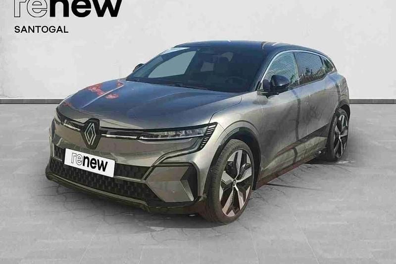Cinzento Usado 2022 Renault Mégane Techno Citadino | € 26.490 (Bom preço) - Imagem 1/4