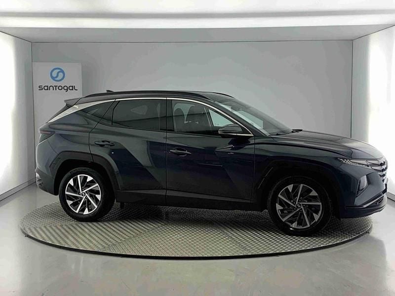 Azul Usado 2023 Hyundai Tucson Premium SUV | € 29.990 (Preço justo) - Imagem 1/4