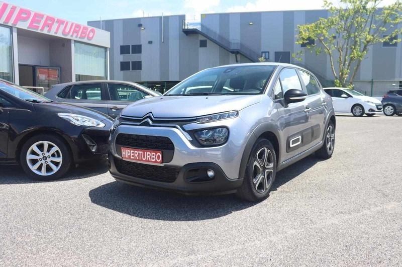 Cinza Usado 2022 Citroën C3 PureTech Citadino | € 13.900 (Preço justo) - Imagem 1/4