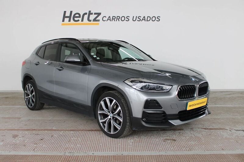 Cinza Usado 2022 BMW X2 Advantage SUV | € 29.990 (Preço justo) - Imagem 1/4
