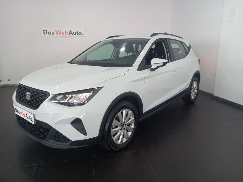 Preto Usado 2024 Seat Arona Style SUV | € 19.490 (Preço justo) - Imagem 1/4
