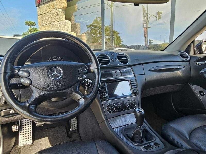 Usado Mercedes CLK200 Avantgarde 163 HP (119 kW) 2005 Preto Coupé