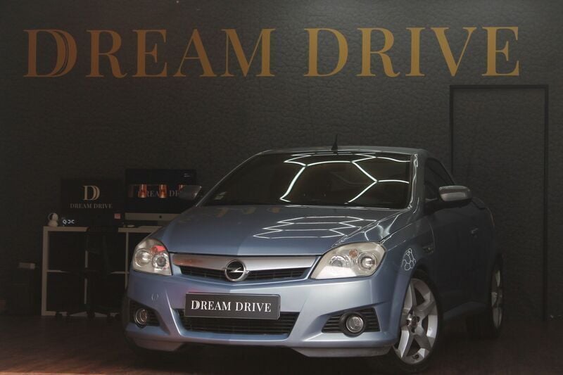 Azul Usado 2005 Opel Tigra Sport Cabrios | € 5.990 - Imagem 1/4