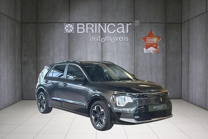 Preto Usado 2023 Kia e-Niro SUV | € 28.890 (Preço justo) - Imagem 1/1