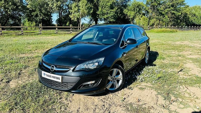 Antracite Usado 2016 Opel Astra Sport Carrinha | € 10.500 (Preço elevado) - Imagem 1/4