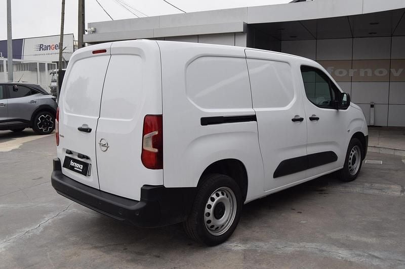 Usado Opel Combo 102 HP (75 kW) 2023 Branco Monovolume
