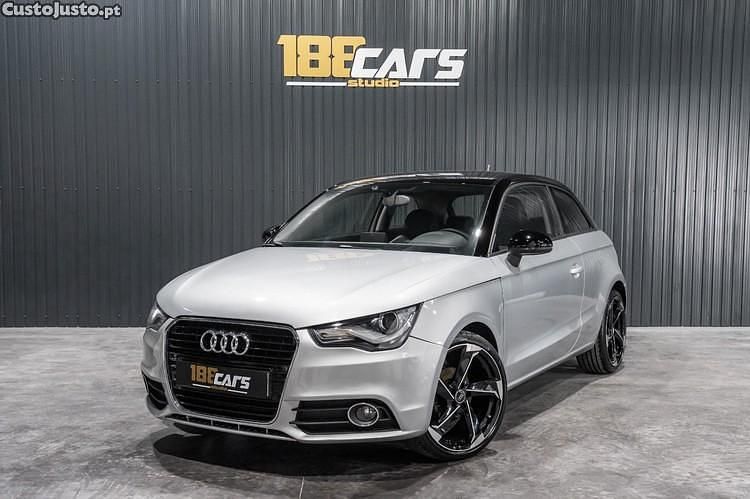 Usado Audi A1 S-Line 90 HP (66 kW) 2012 Cinza Citadino
