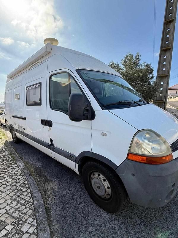 Branco Usado 2007 Renault Master Van | € 23.000 - Imagem 1/4