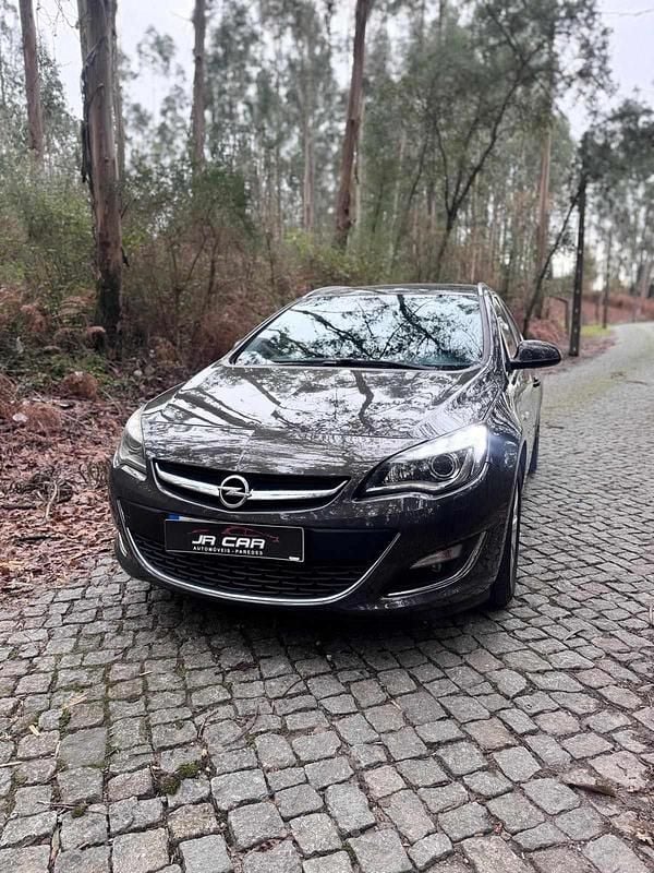 Cinzento Usado 2016 Opel Astra Sport Carrinha | € 8.500 (Bom preço) - Imagem 1/4