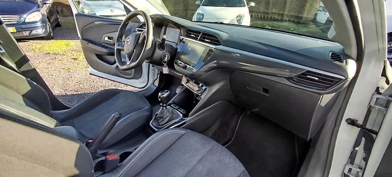 Usado Opel Corsa Elegance 100 HP (73 kW) 2022 Branco Citadino
