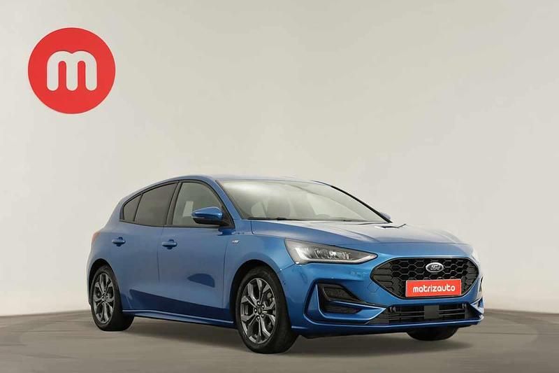 Azul Usado 2025 Ford Focus | € 24.499 (Preço justo) - Imagem 1/4