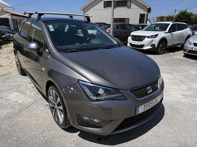Usado Seat Ibiza ST FR 105 HP (77 kW) 2016 Cinza Carrinha