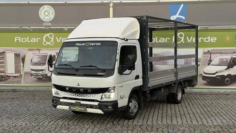 Branco Usado 2022 Mitsubishi Canter | € 28.500 (Super Preço) - Imagem 1/4