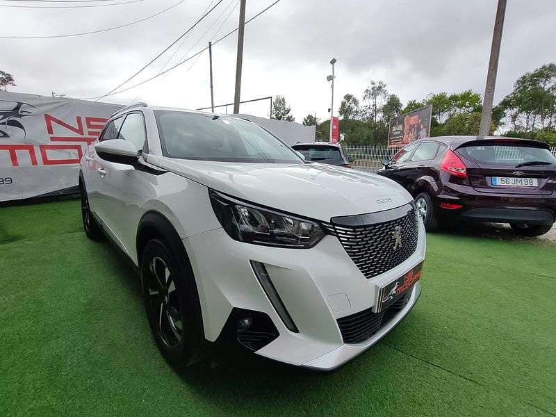 Branco Usado 2021 Peugeot 2008 Allure SUV | € 20.999 (Caro) - Imagem 1/4