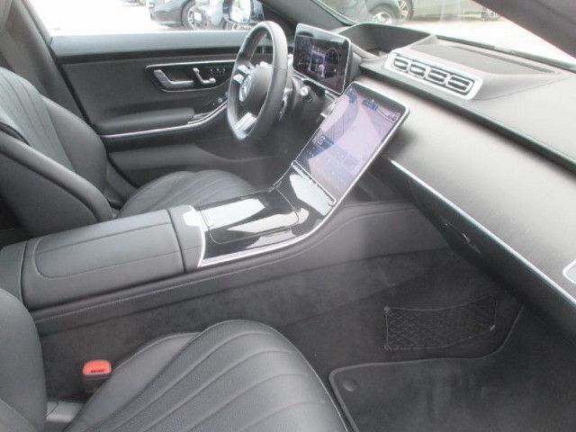 Usado Mercedes S400 AMG line 330 HP (242 kW) 2022 Cinzento Sedan