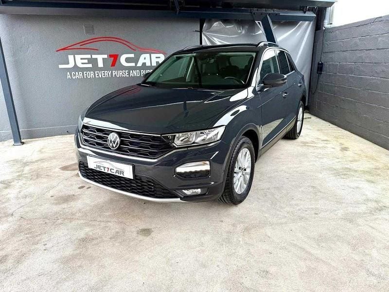 Cinza Usado 2022 VW T-Roc Style SUV | € 22.990 (Preço justo) - Imagem 1/4