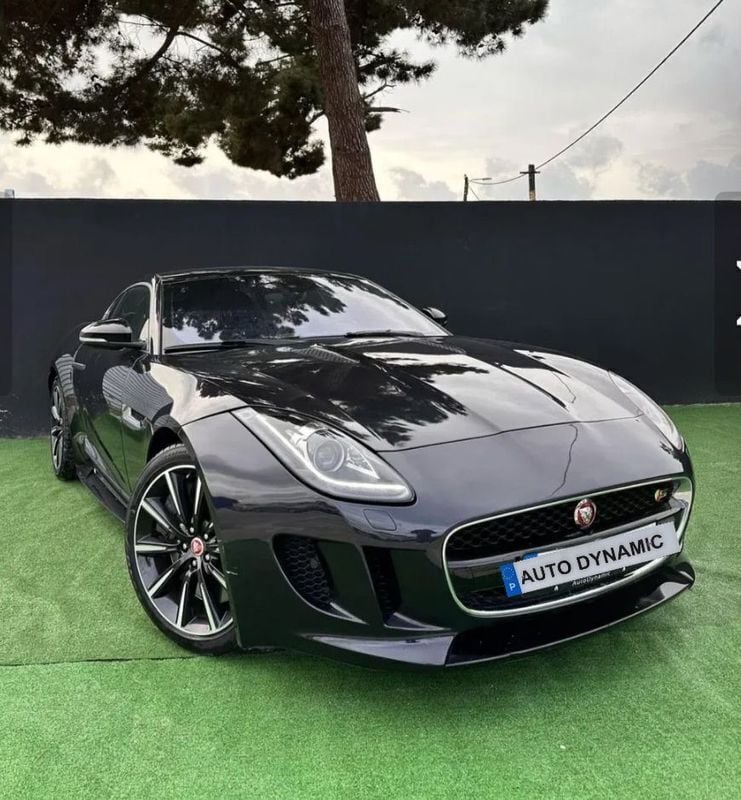 Preto Usado 2016 Jaguar F-Type S Coupé | € 49.800 - Imagem 1/4
