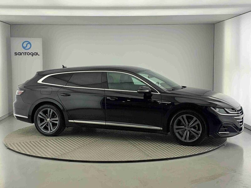 Preto Usado 2023 VW Arteon R-line Carrinha | € 39.490 (Preço elevado) - Imagem 1/4