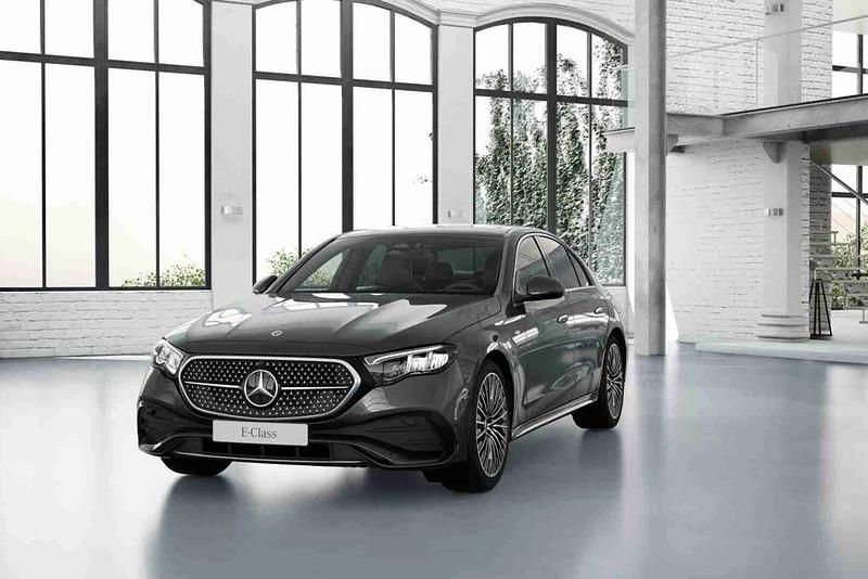 Novo Mercedes E300 313 HP (230 kW) 2025 Cinzento Sedan