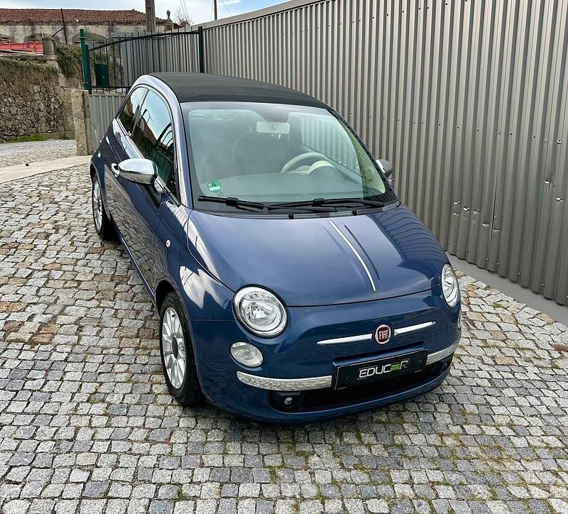 Azul Usado 2014 Fiat 500C Lounge Cabrios | € 8.990 (Preço justo) - Imagem 1/4
