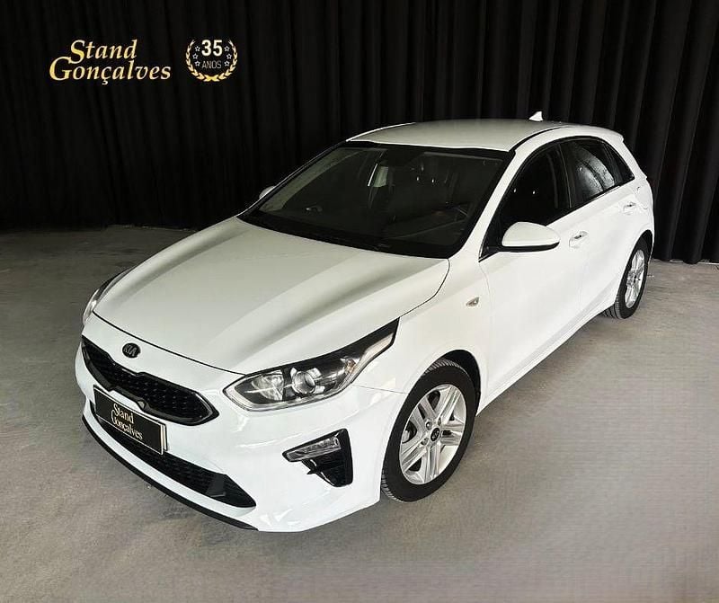 Branco Usado 2021 Kia Ceed | € 12.990 (Super Preço) - Imagem 1/4