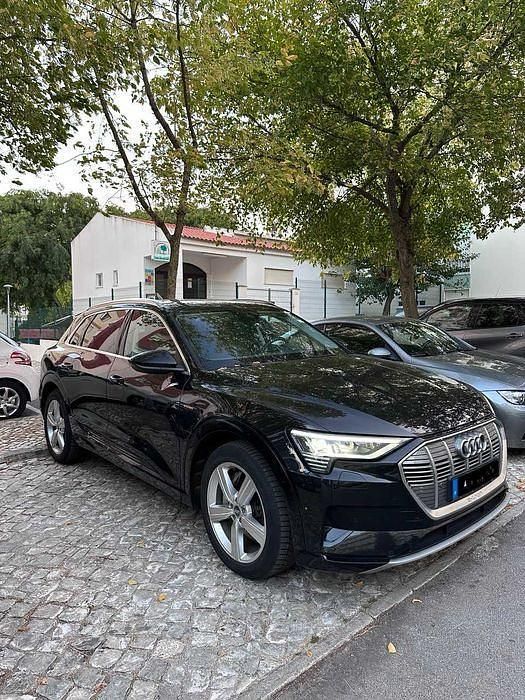 Usado 2020 Audi e-tron SUV | € 23.500 (Preço justo) - Imagem 1/4
