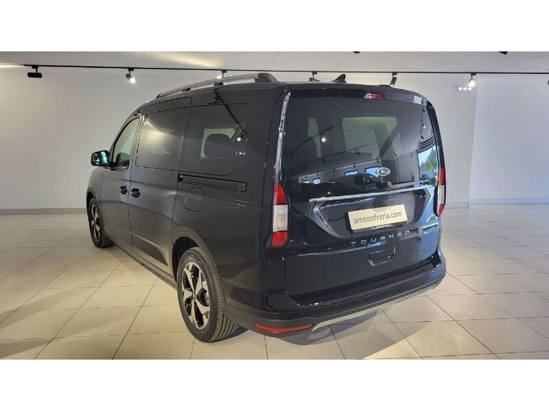 Usado Ford Tourneo Active 114 HP (83 kW) 2023 Preto Monovolume