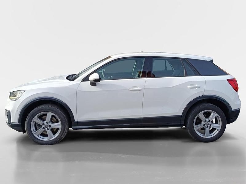 Usado Audi Q2 116 HP (85 kW) 2017 Cinza SUV