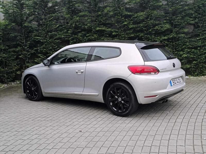 Usado VW Scirocco 140 HP (102 kW) 2011 Cinzento Coupé