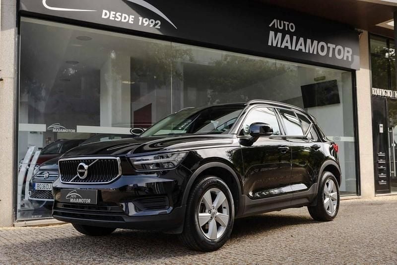 Preto Usado 2022 Volvo XC40 SUV | € 27.990 (Bom preço) - Imagem 1/4