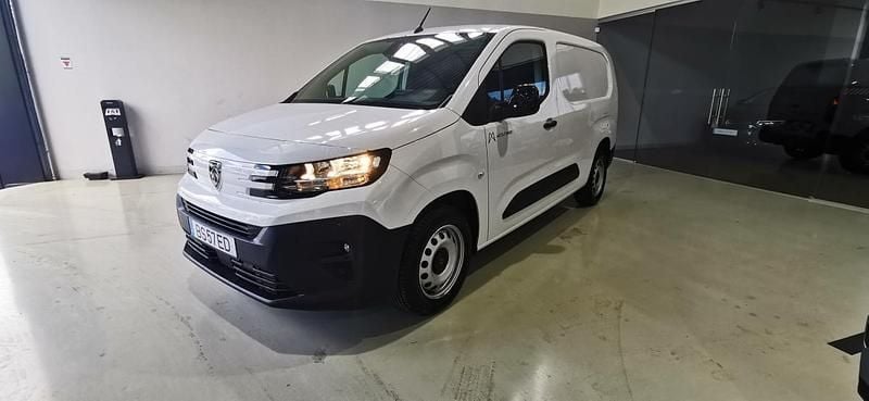 Branco Usado 2025 Peugeot Partner Van | € 21.000 (Preço elevado) - Imagem 1/4