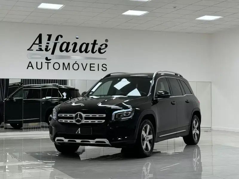 Usado Mercedes GLB180 Progressive 116 HP (85 kW) 2022 Preto SUV