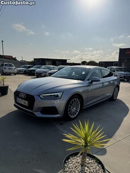 Cinza Usado 2019 Audi A5 Coupé | € 29.800 (Bom preço) - Imagem 1/1