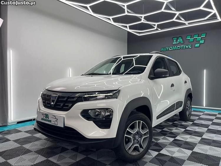 Branco Usado 2020 Dacia Spring Comfort Plus Citadino | € 10.999 (Preço justo) - Imagem 1/1