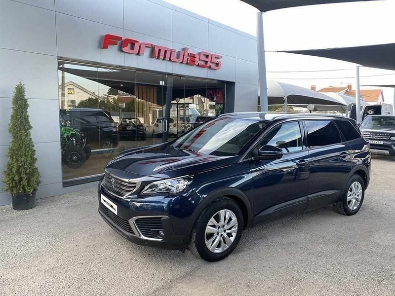 Azul Usado 2018 Peugeot 5008 Active Monovolume | € 21.900 (Preço justo) - Imagem 1/4