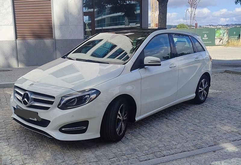 Usado 2017 Mercedes B180 Monovolume | € 13.500 (Super Preço) - Imagem 1/4