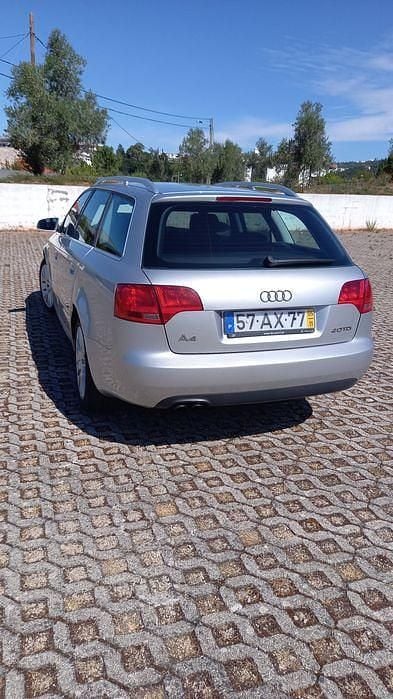 Usado 2005 Audi A4 Carrinha | € 4.950 (Preço justo) - Imagem 1/4