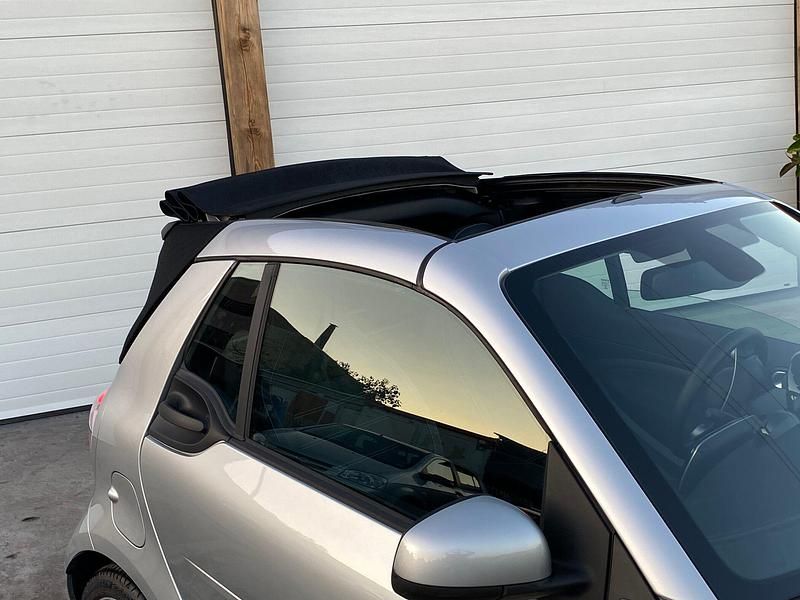 Usado Smart ForTwo Electric Drive 60 kW (82 HP) 2022 Cinza