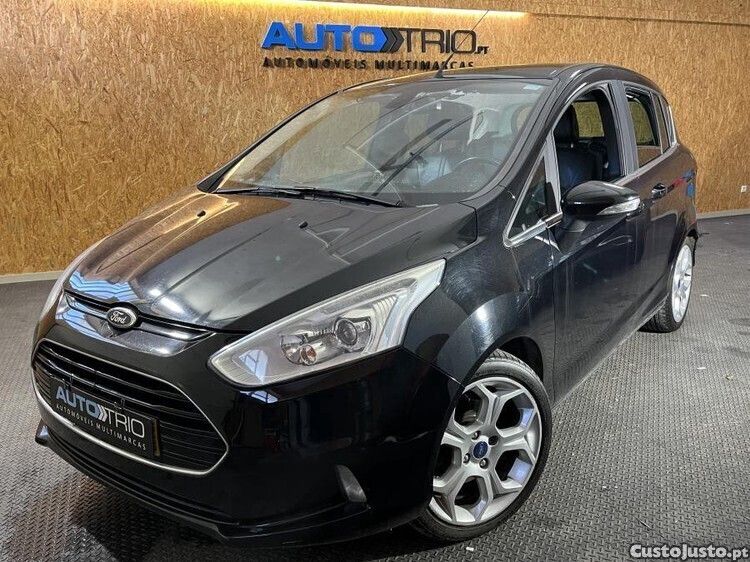 Preto Usado 2015 Ford B-MAX Titanium Monovolume | € 11.500 - Imagem 1/1