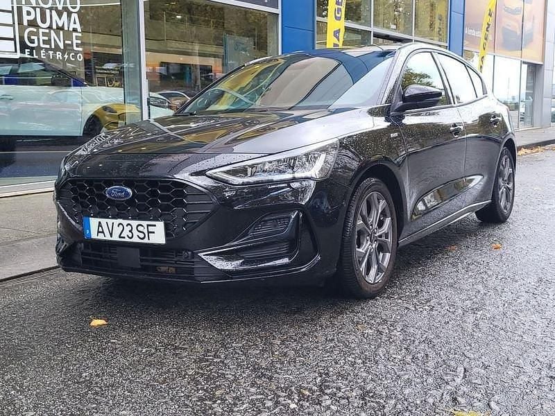 Preto Usado 2023 Ford Focus ST-Line | € 21.000 (Preço justo) - Imagem 1/4