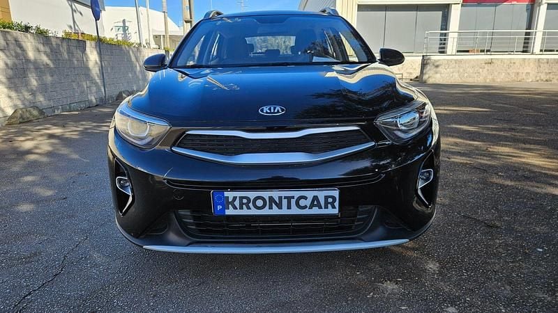 Preto Usado 2021 Kia Stonic SUV | € 12.990 (Bom preço) - Imagem 1/4