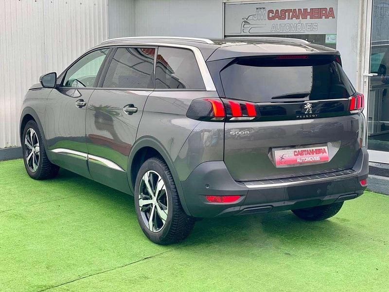 Usado Peugeot 5008 Allure 130 HP (95 kW) 2023 Cinza Monovolume