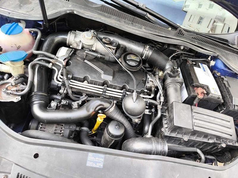 Usado VW Golf V 105 HP (77 kW) 2007 Sedan