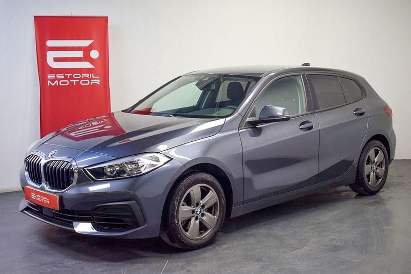 Cinza Usado 2019 BMW 118 Citadino | € 20.500 (Preço justo) - Imagem 1/4