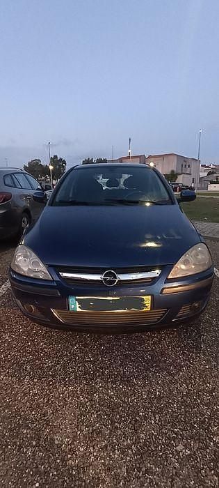 Usado 2005 Opel Corsa Sedan | € 1.700 (Bom preço) - Imagem 1/4
