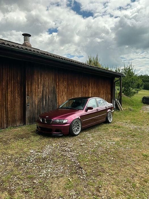 Usado 2002 BMW 330 Sedan | € 9.500 - Imagem 1/4