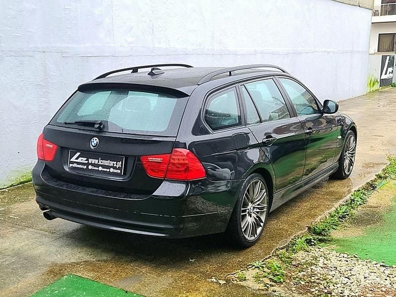 Usado BMW 320 177 HP (130 kW) 2009 Carrinha