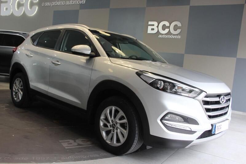 Cinza Usado 2018 Hyundai Tucson SUV | € 19.990 (Preço justo) - Imagem 1/4